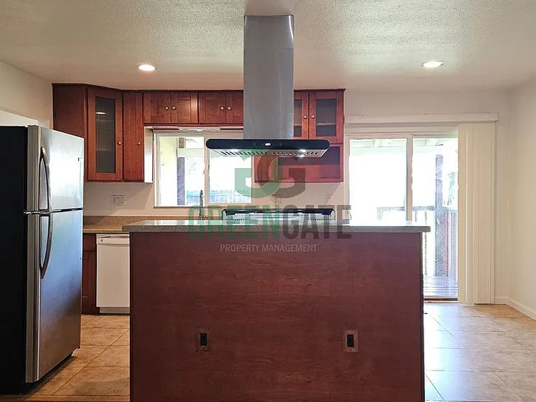 115 E Emerson Ave — Photo 11