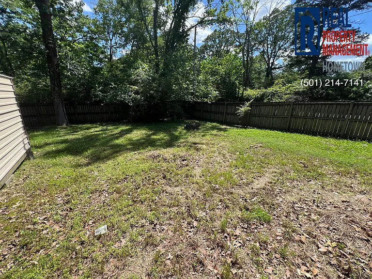 1016 W Kiehl Ave — Photo 15