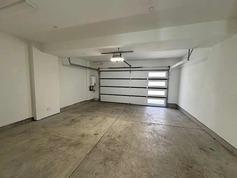 906 Brown Ave — Photo 38