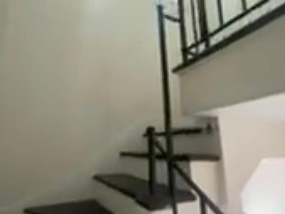 4th image of 2436 Palmer Ave