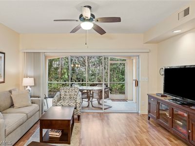 1096 Woodshire Ln APT C106, Naples, FL, 34105