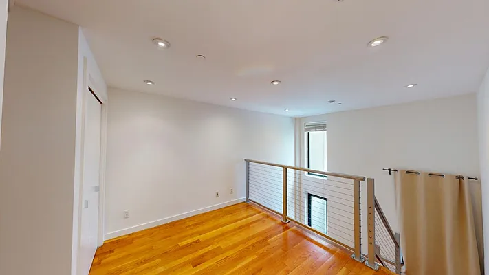 Rented by Heatmap Real Estate LLC  | media 12