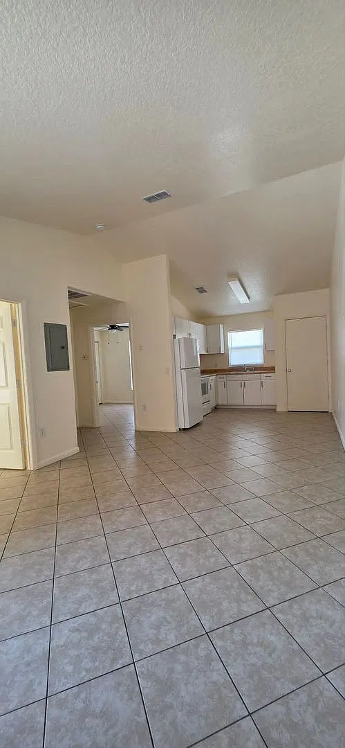 8365 Omaha Circle — Photo 3