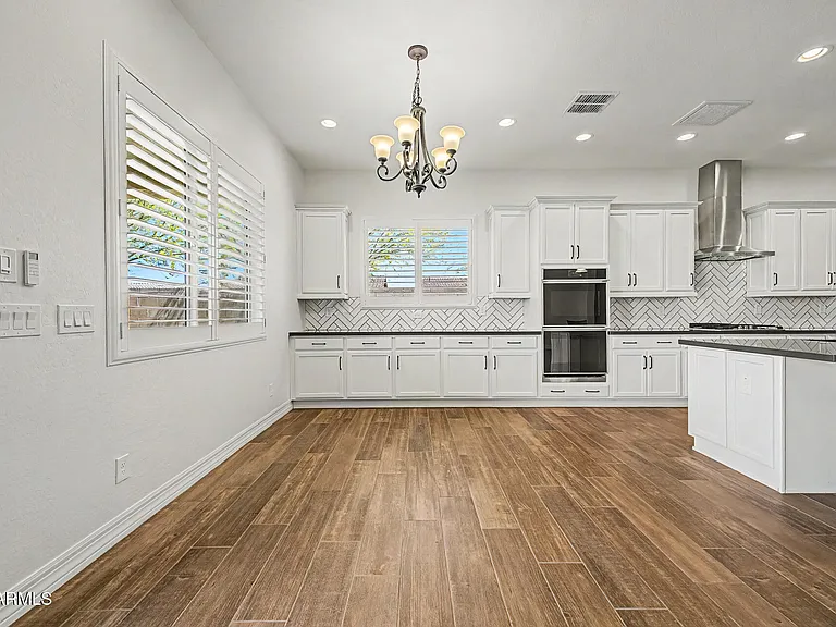 3205 N 198th Ln — Photo 11