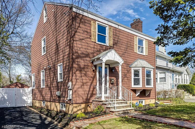 1st image of 104 Harvard Ave