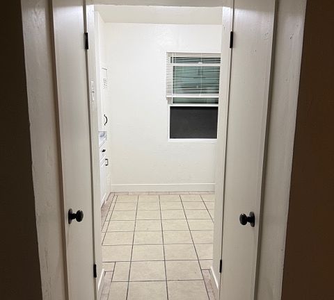 5th image of 1206 E Clinton Ave #1206
