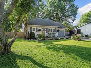 2 Dominica Ct, Utica, NY 13502