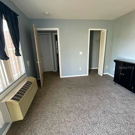 241 Caribbean Dr #FRONT — Photo 4