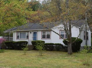 1078 Burts Pit Rd, Northampton, MA 01062