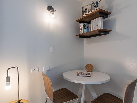 5th image of 2463 Kuhio Ave APT 406