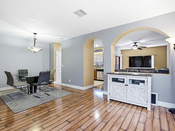 4th image of 1033 BLACKWATER DRIVE