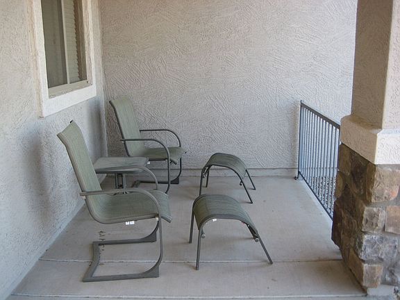 Front Sitting Area