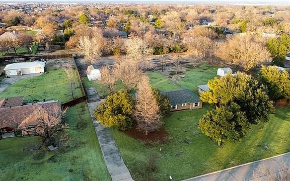 5th image of 119 Moonlight Dr