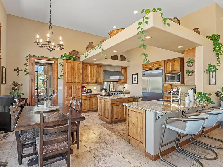 7610 E Soaring Eagle Way — Photo 23