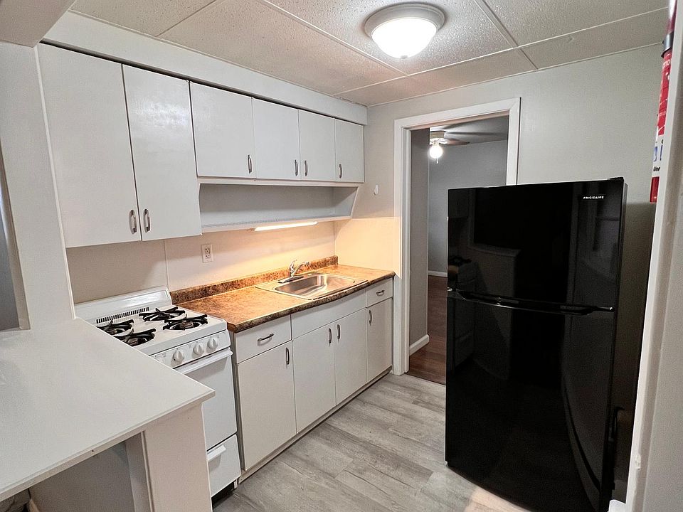 1st image of 14 W 26th St #12
