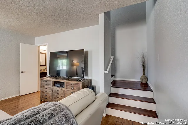 8002 Willow Country — Photo 13