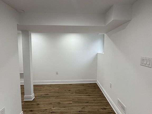 3rd image of 3722 Ellengale Dr #Basement