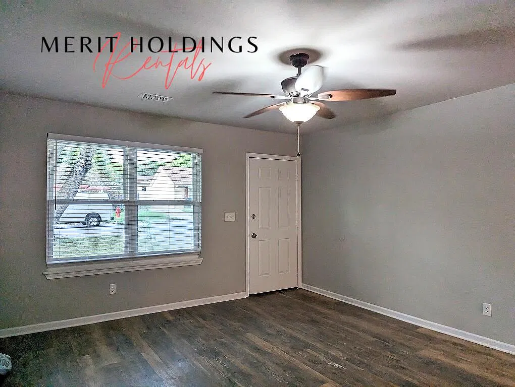 3 bed, 1014 sqft, $1,500 — Photo 3