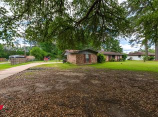 423 11th St NE, Springhill, LA 71075