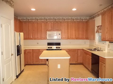 2nd image of 7934 Beach Plum Ln