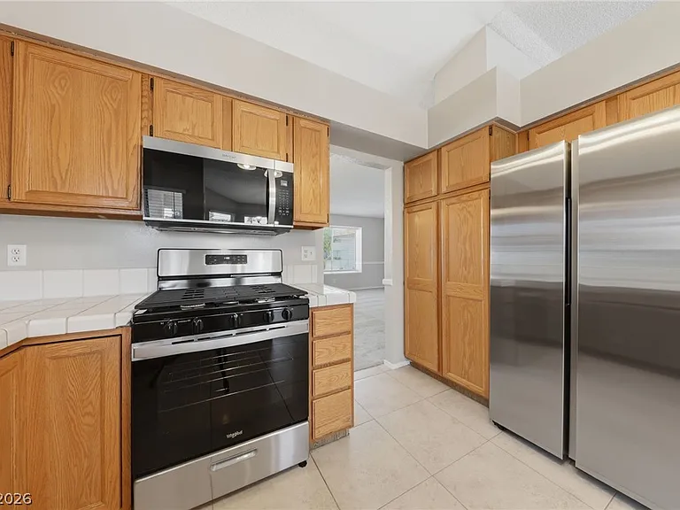 735 Stonecliff Way — Photo 13