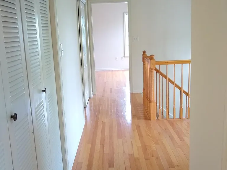 19 Wordsworth Ct — Photo 14