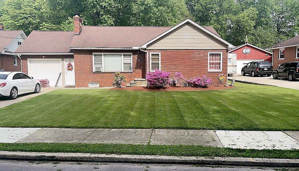 1st image of 844 Skinner Ave