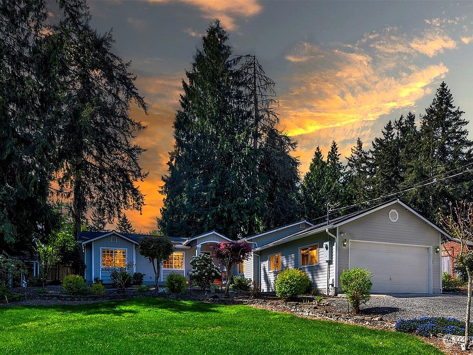 1st image of 21303 NE 61st Street