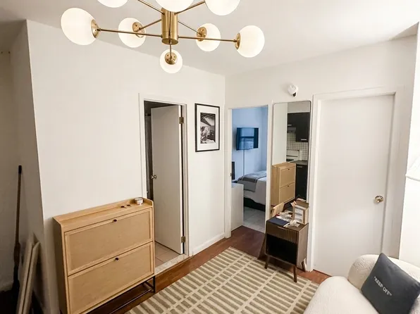100 Clinton St #2, New York, NY 10002