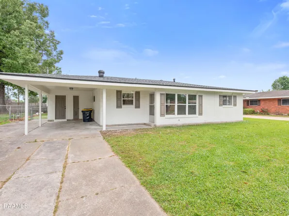 109 Brockton Dr, Carencro, LA 70520