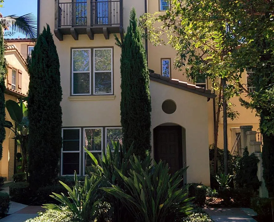 310 Tall Oak