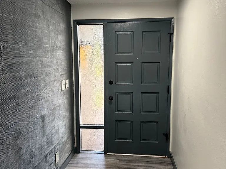3769 Kevington Ave — Photo 50