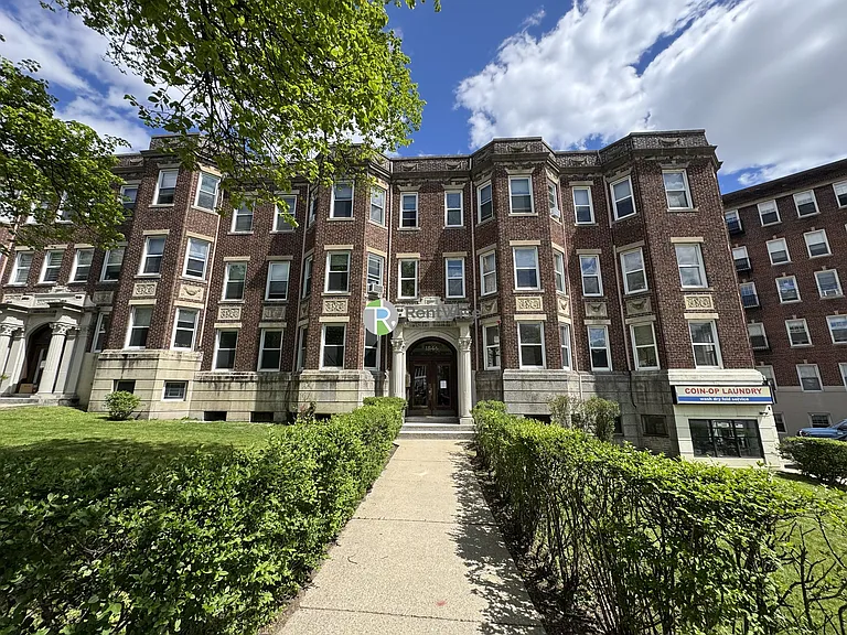 1842 Commonwealth Ave #6 — Photo 35
