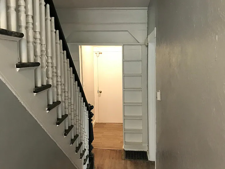 160 Gray St — Photo 20