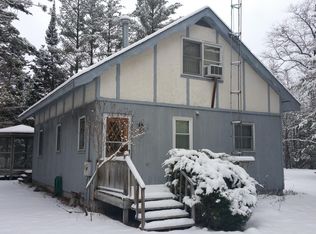 1044 Moffatt Trl, Grayling, MI 49738