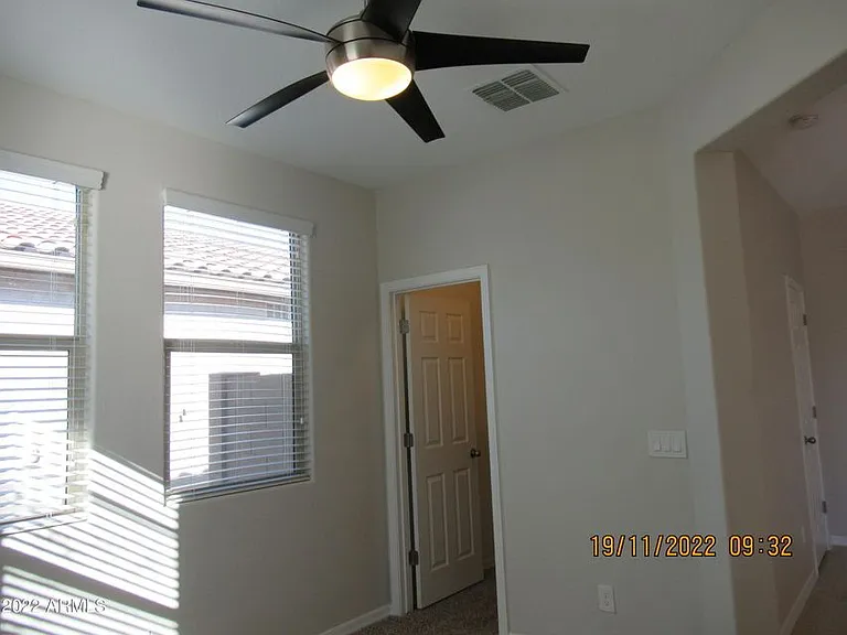 8530 W Flynn Ln — Photo 4
