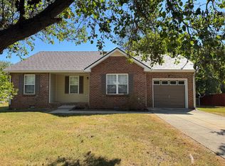 3713 Heather Dr, Clarksville, TN 37042