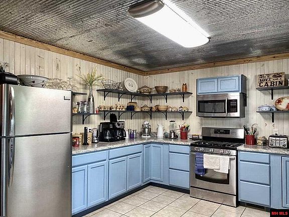 3rd image of 106 1st St