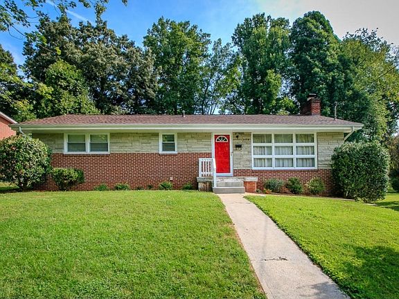 2nd image of 508 N Gilmer Park