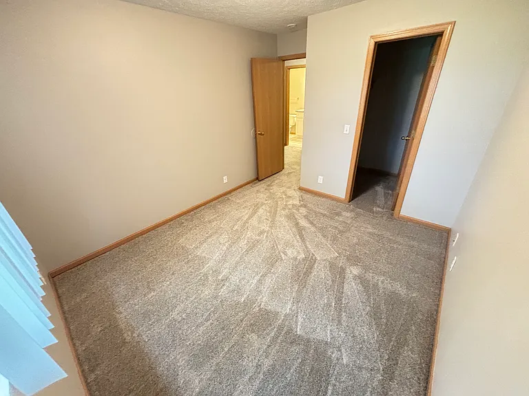 1024 Donnie Ct — Photo 8