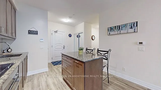 9085 Jane St #208 — Photo 13