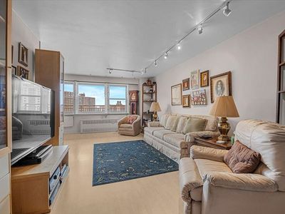 464 Neptune Ave APT 17B, Brooklyn, NY, 11224