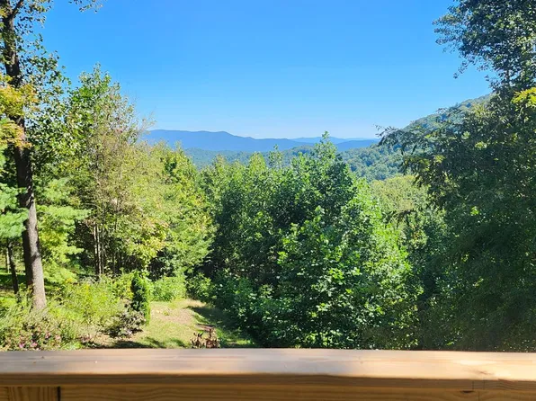 486 Apache Trl, Chatsworth, GA 30705