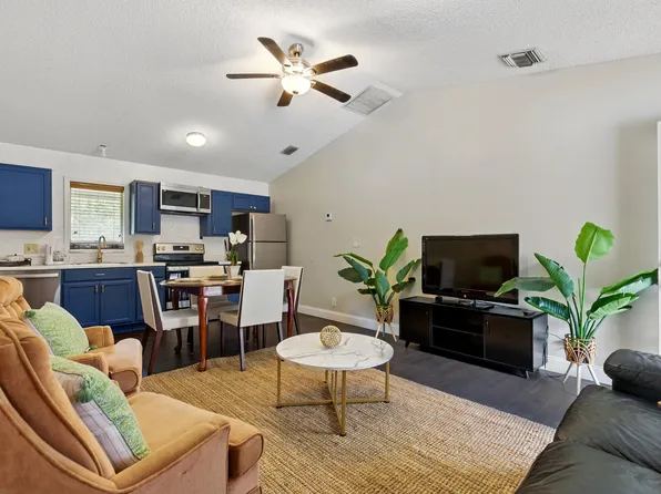 16319 E Burns Drive, The Acreage, FL 33470