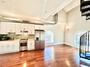 1001 S 4th St #3O, Philadelphia, PA 19147