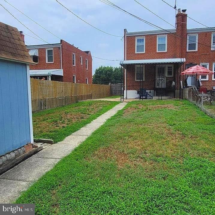 2nd image of 3649 Mactavish Ave