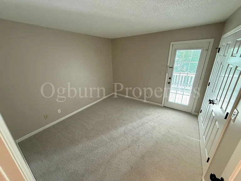 640 Balfour Rd — Photo 8