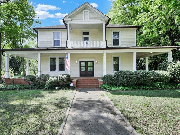 407 Chesterfield Ave, Lancaster, SC 29720