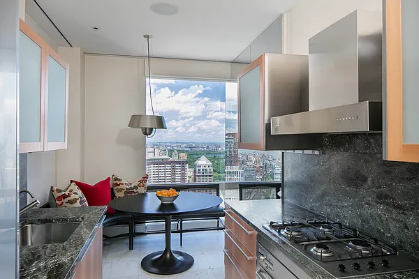 Sold by Stribling | media 2