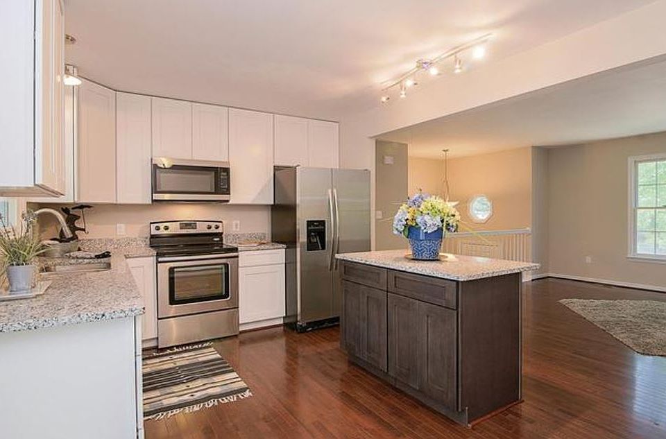 1st image of 10602 Sumac Ct